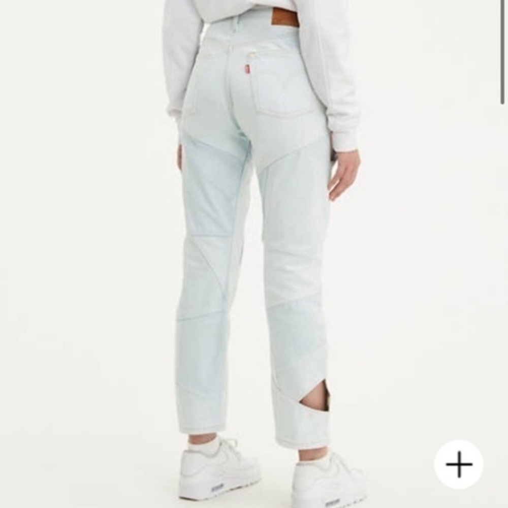 Levi's® Premium
501® ORIGINAL CROPPED WOMEN JEANS​